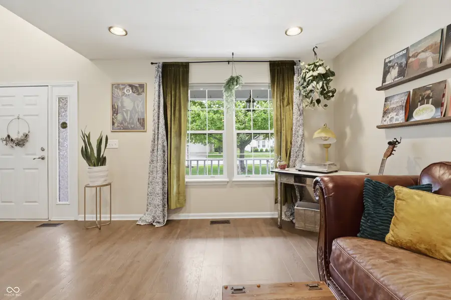 742 Austrian Way, Avon, IN 46123 - #3