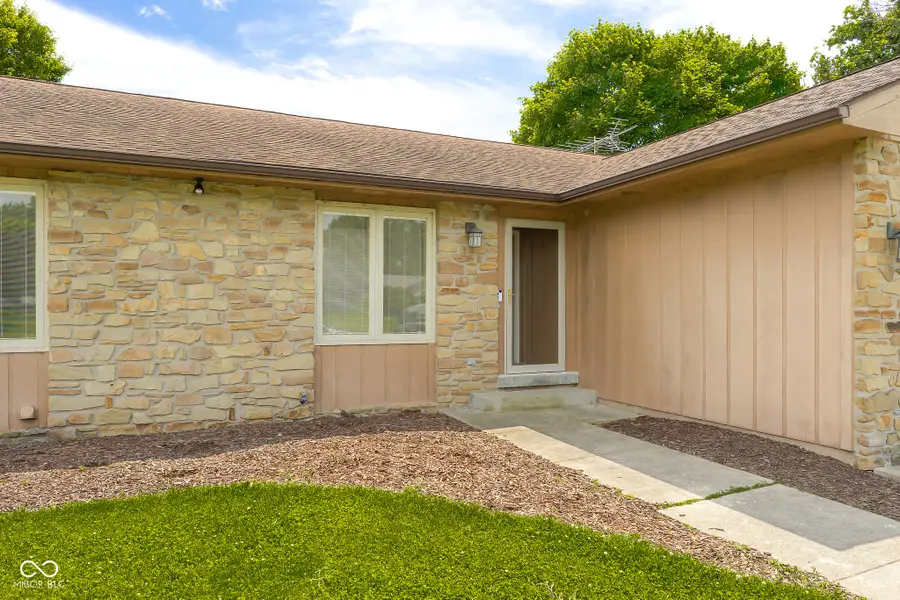 13041 River Grove Drive, Columbus, IN 47203 - #3