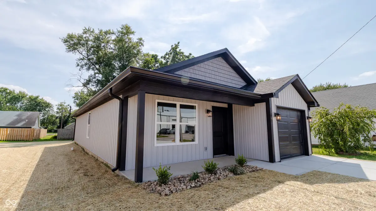 1024 Avenue B Street, Greencastle, IN 46135 - #1