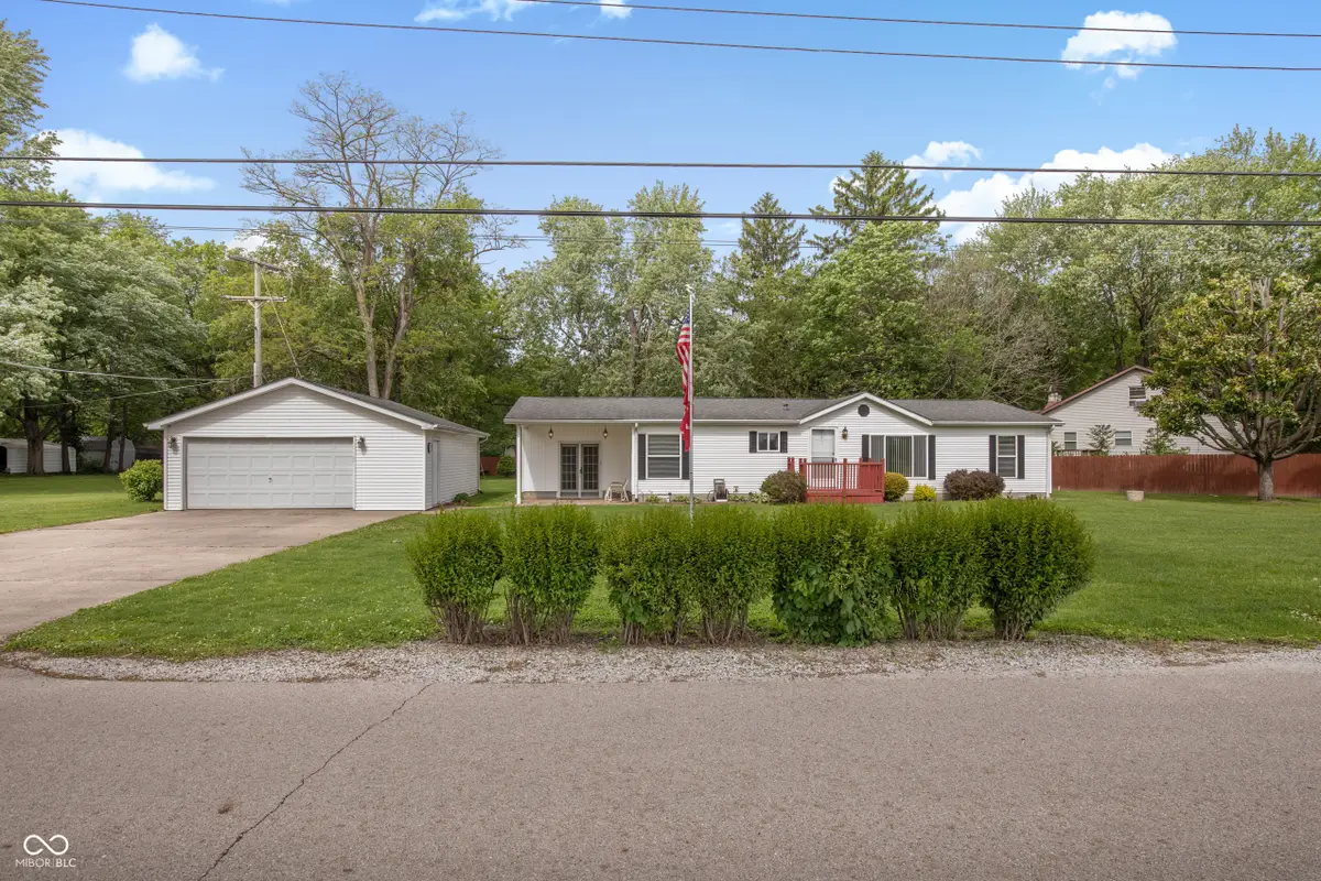 513 S 300 E, Anderson, IN 46017 - #1