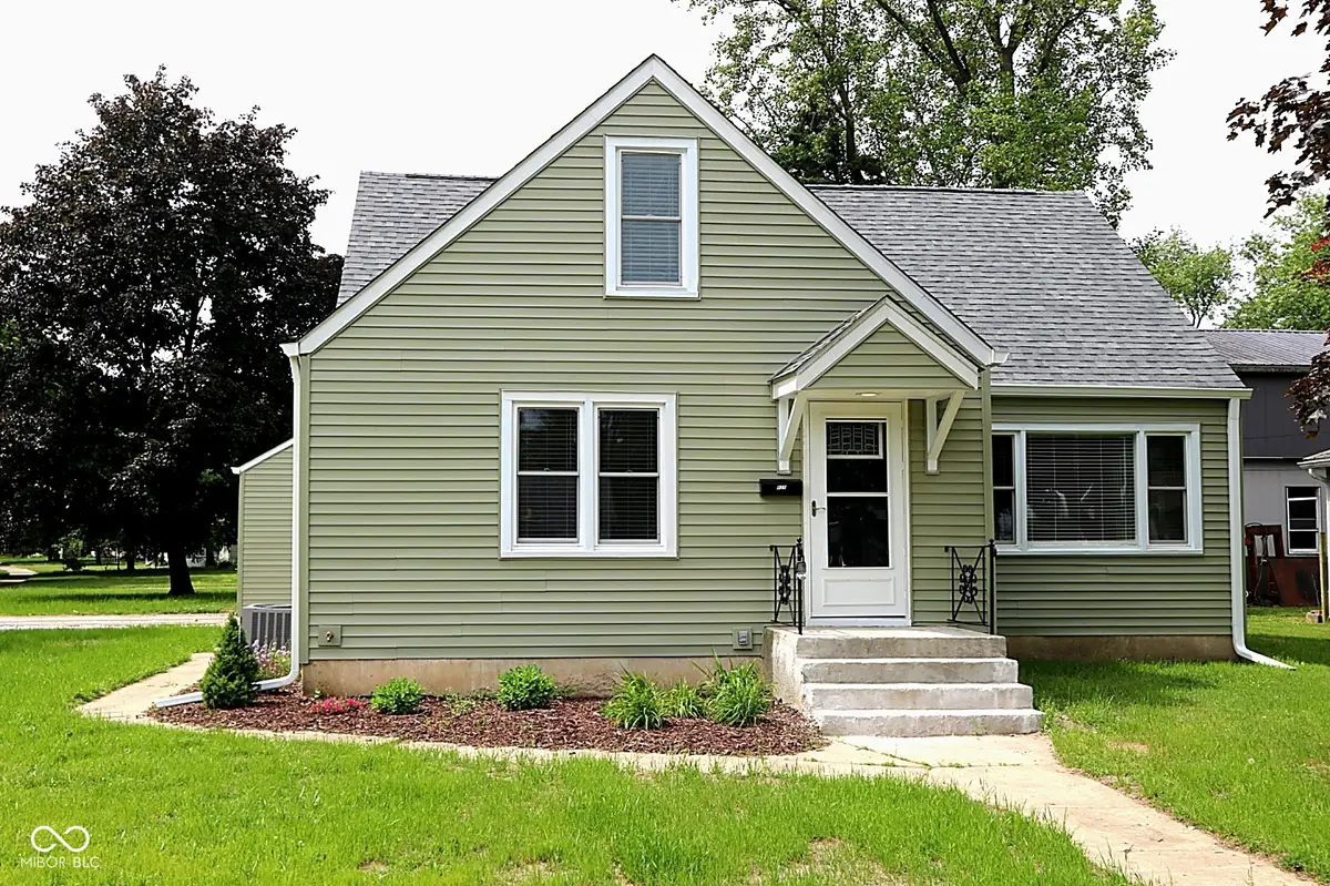 935 Jackson Boulevard, Rochester, IN 46975 - #1