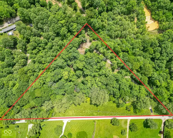6753 Mount Moriah Road, Nineveh, IN 46164