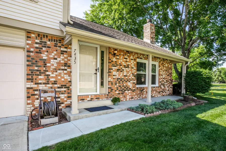 7435 Prairie Lake Drive, Indianapolis, IN 46256 - #2
