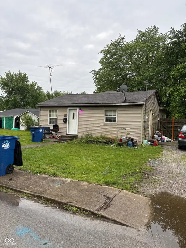 1118 Wade Street, Austin, IN 47102