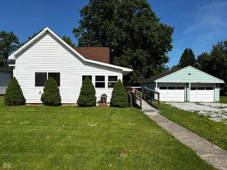 921 N 12th Street, Elwood, IN 46036 - #3