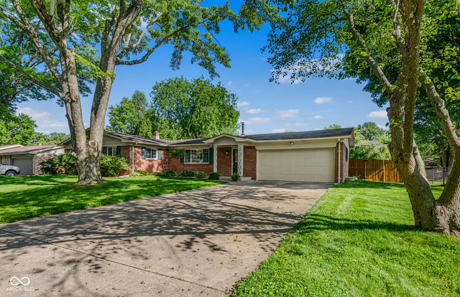 1010 Driftwood Avenue, Columbus, IN 47203 - #2