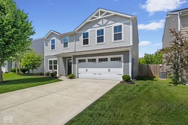 202 Traditions Pass, Greenwood, IN 46143