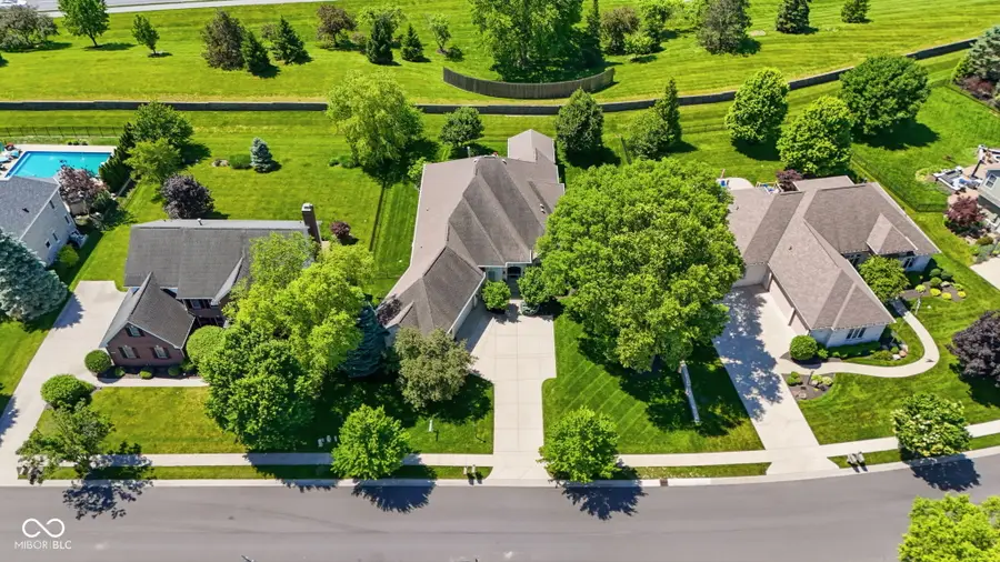 6629 Braemar Avenue S, Noblesville, IN 46062 - #2