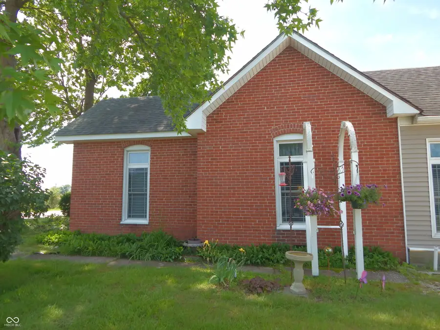7518 N County Road 75 E, Lizton, IN 46149 - #2