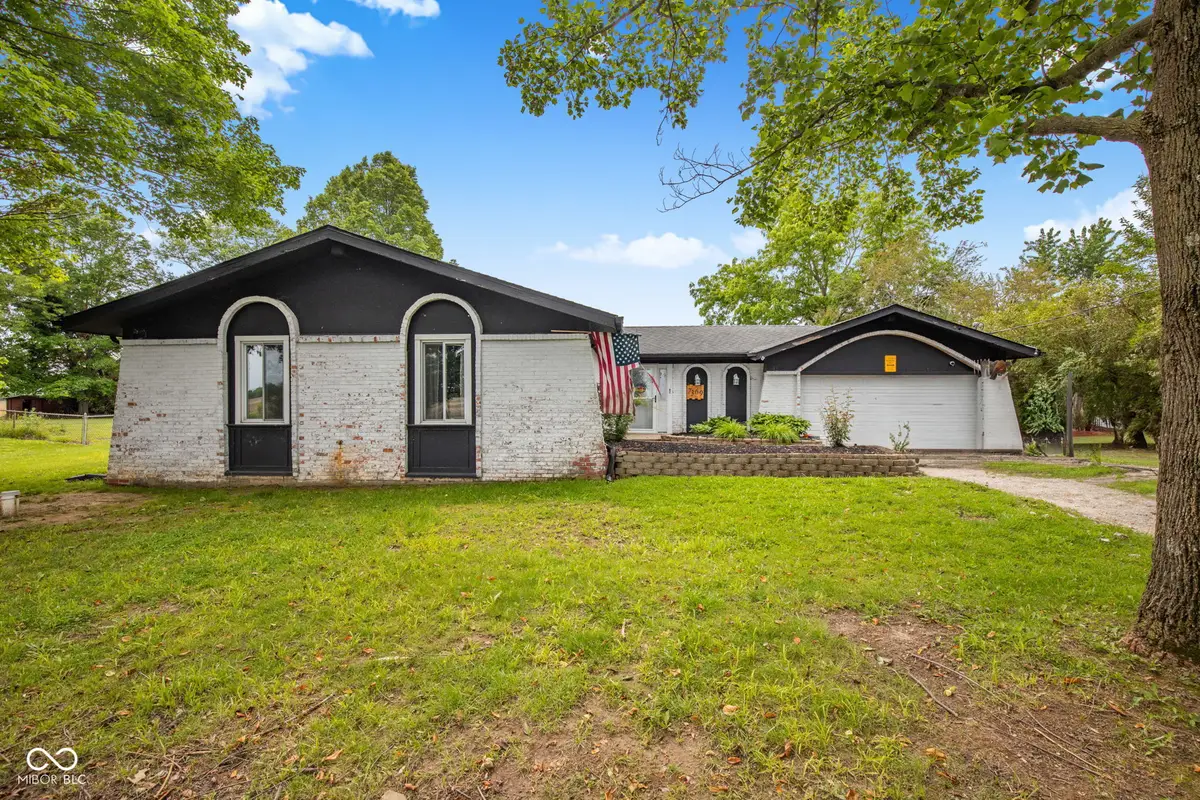 7369 W 500 N, McCordsville, IN 46055 - #1
