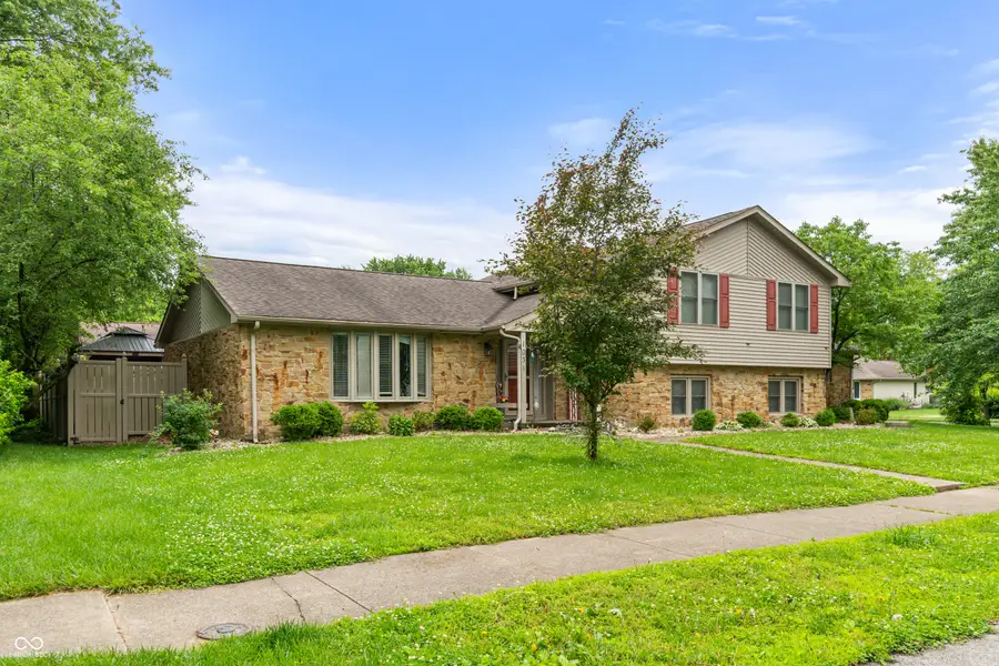 1031 Parkside Drive, Columbus, IN 47203 - #3