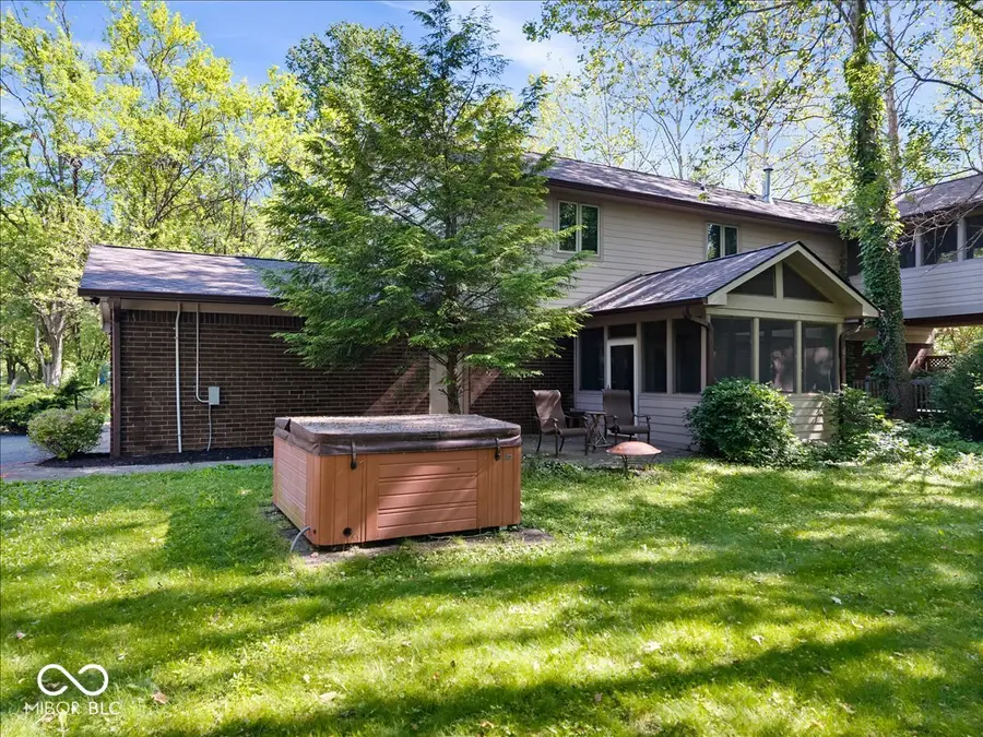 9365 E 200 S, Zionsville, IN 46077 - #3