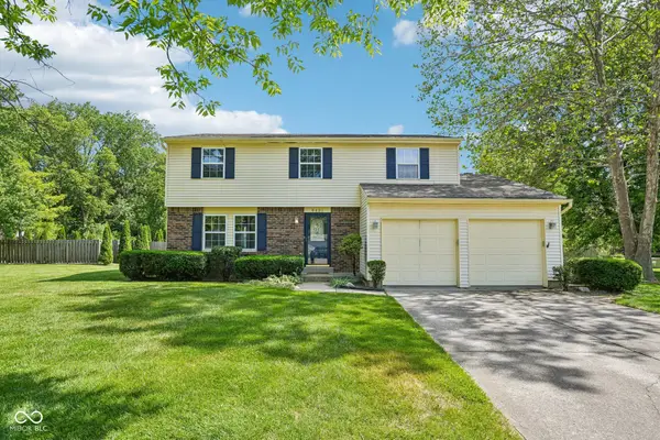 8431 Duncaster Court, Indianapolis, IN 46256