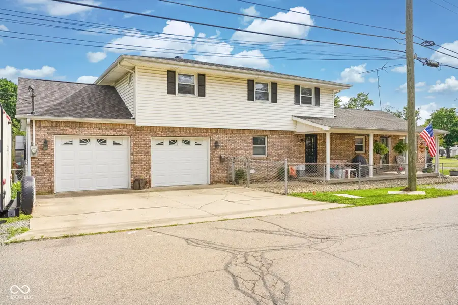 2301 6th Street, Columbus, IN 47201 - #2
