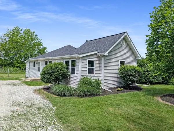 310 Wabash Street, Michigantown, IN 46057