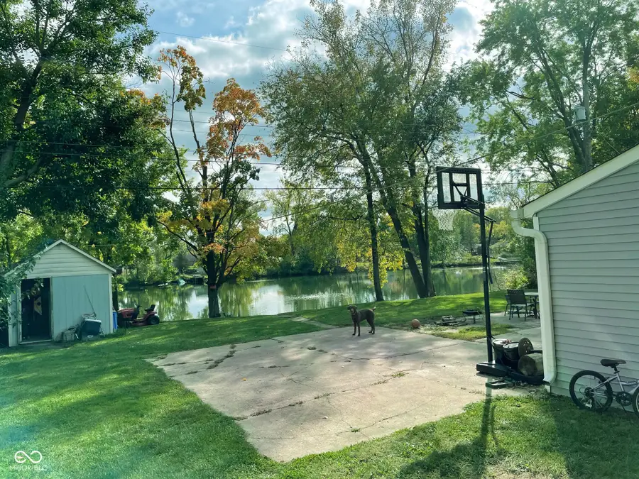 661 E Pearl Street, Greenwood, IN 46143 - #3