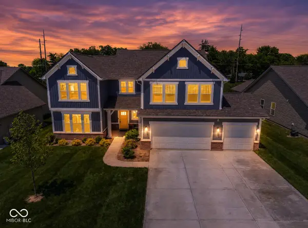 1054 E Valley Oak Court, Mooresville, IN 46158