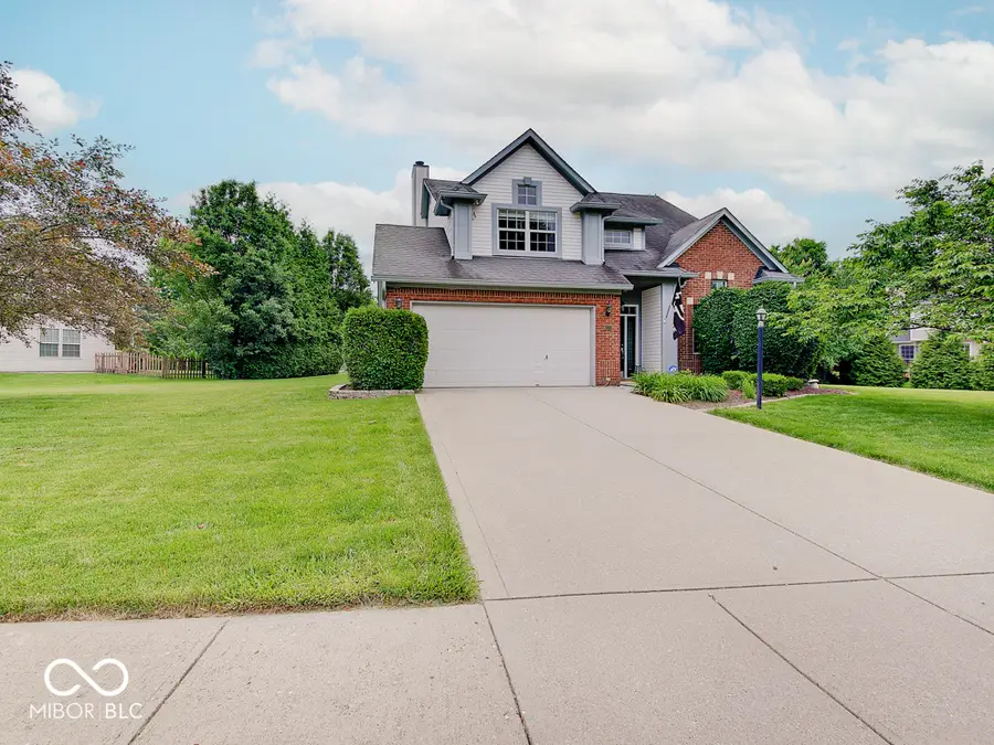 6215 Valleyview Drive, Fishers, IN 46038 - #2