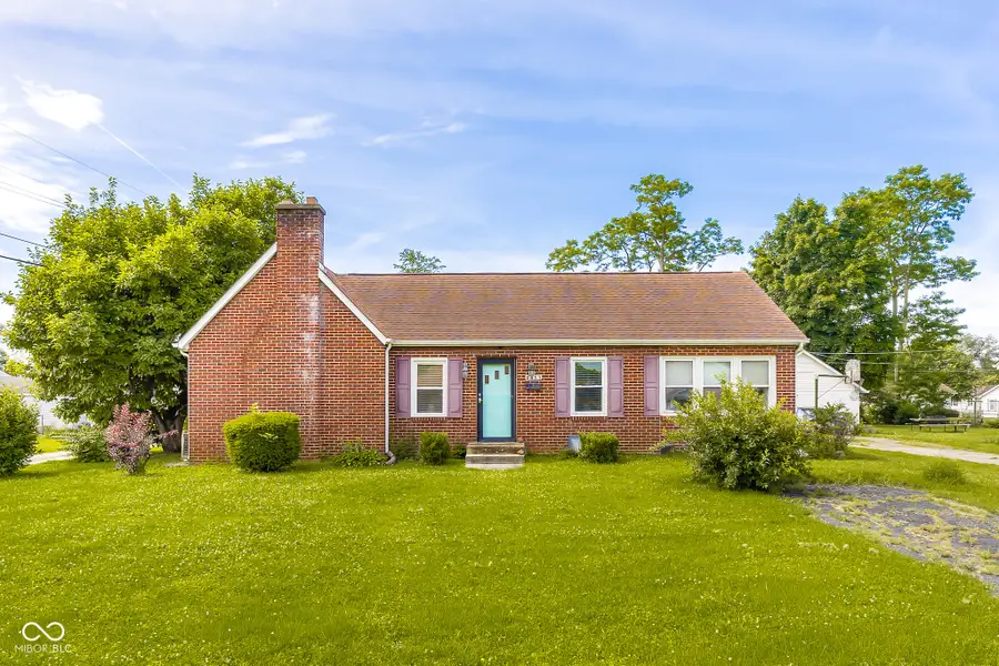 2411 Ohio Avenue, Columbus, IN 47201 - #2