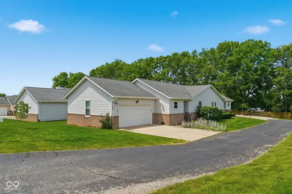 400 Longcastle Drive #Unit 4, Greencastle, IN 46135