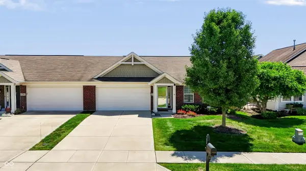 17207 Falkland Drive, Westfield, IN 46074