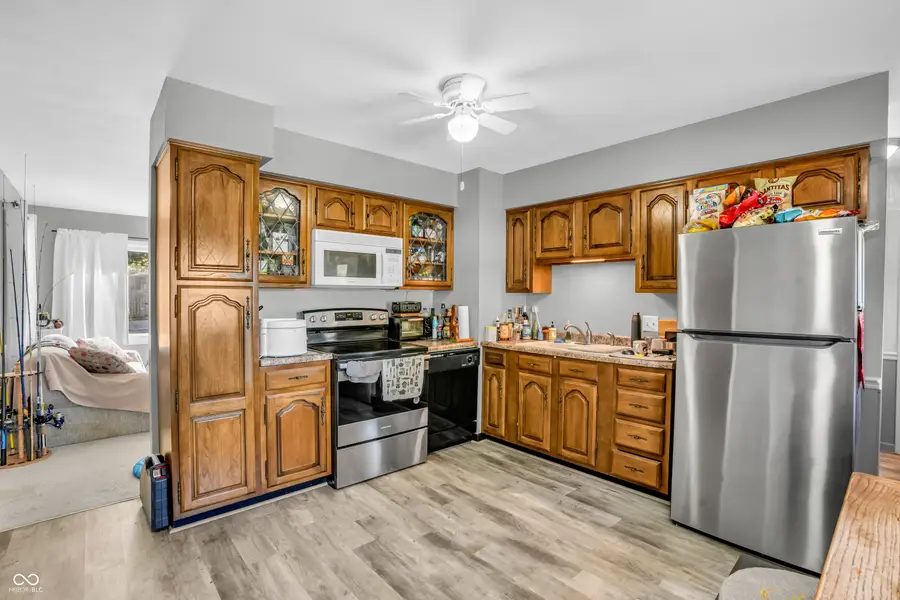 804 W Walnut Drive, Rockville, IN 47872 - #2