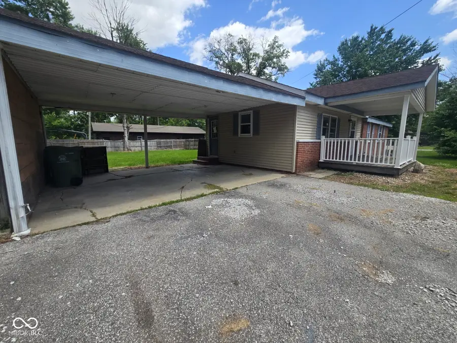 600 W Beech Street, Sullivan, IN 47882 - #3