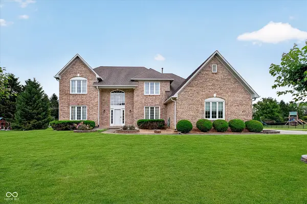 14477 Whisper Wind Drive, Carmel, IN 46032