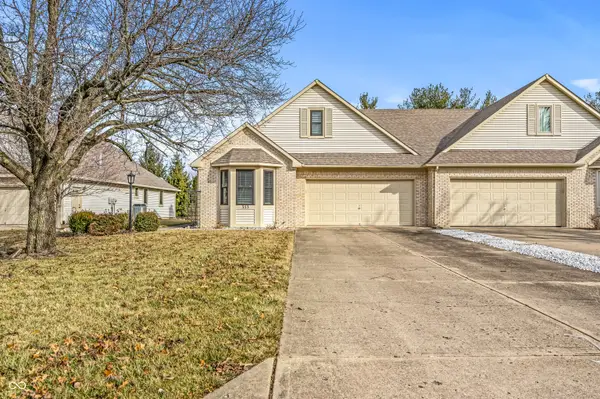 353 Carriage Lane, Franklin, IN 46131