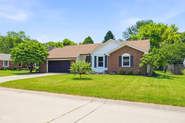 8321 Gallant Fox Drive, Indianapolis, IN 46217