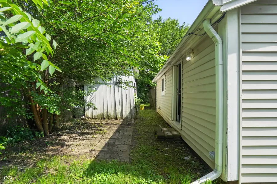 14 Wood Street, Greenfield, IN 46140 - #3