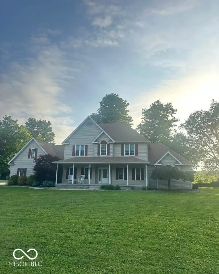 637 Canal Street, Worthington, IN 47471 - #1