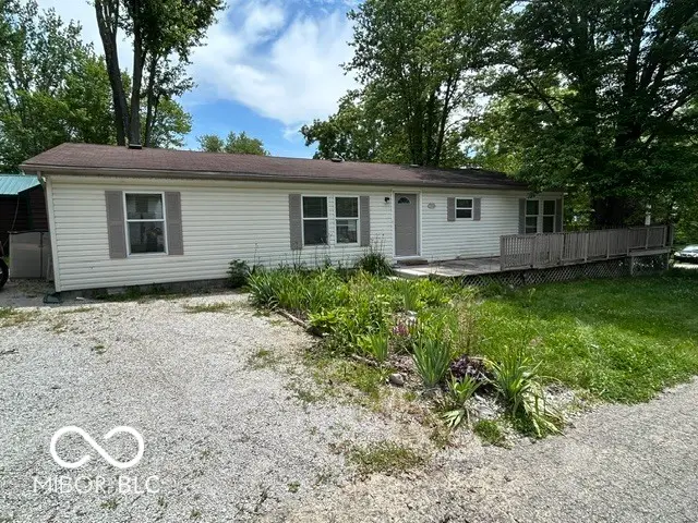 6117 Van Bibber Lake Estates, Greencastle, IN 46135 - #1
