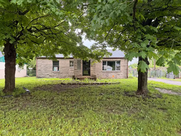 39 Burbank Road, Indianapolis, IN 46219