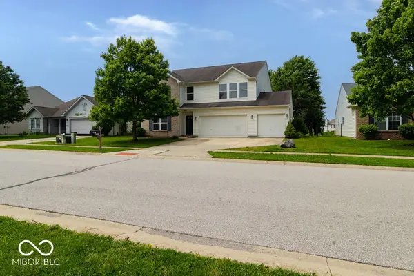 3508 Limelight Lane, Whitestown, IN 46075