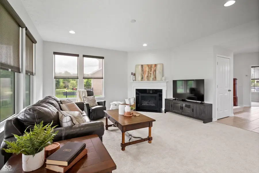 7727 Tanager Court, Zionsville, IN 46077 - #2