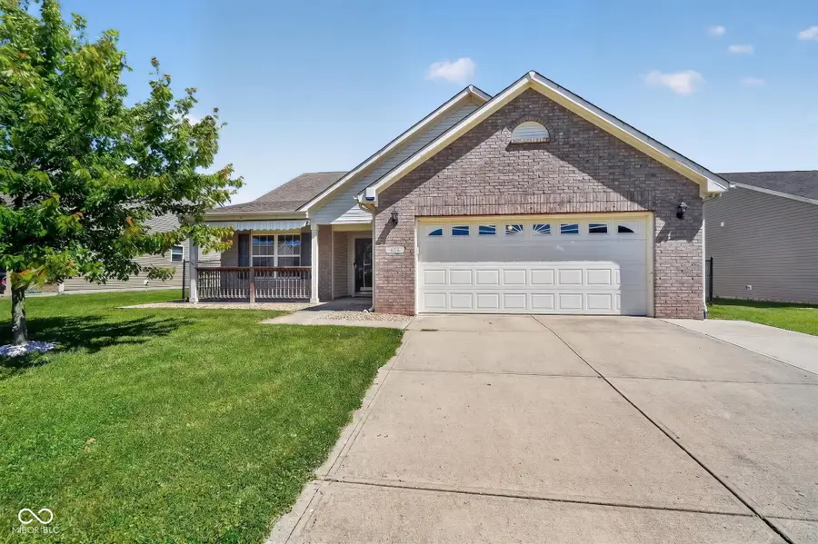 654 Findlay Lane, Greenwood, IN 46143 - #3