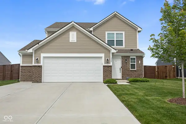 928 Borealis Drive, Franklin, IN 46131