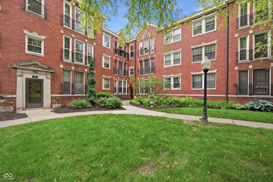 3419 N Pennsylvania Street #APT C4, Indianapolis, IN 46205 - #2