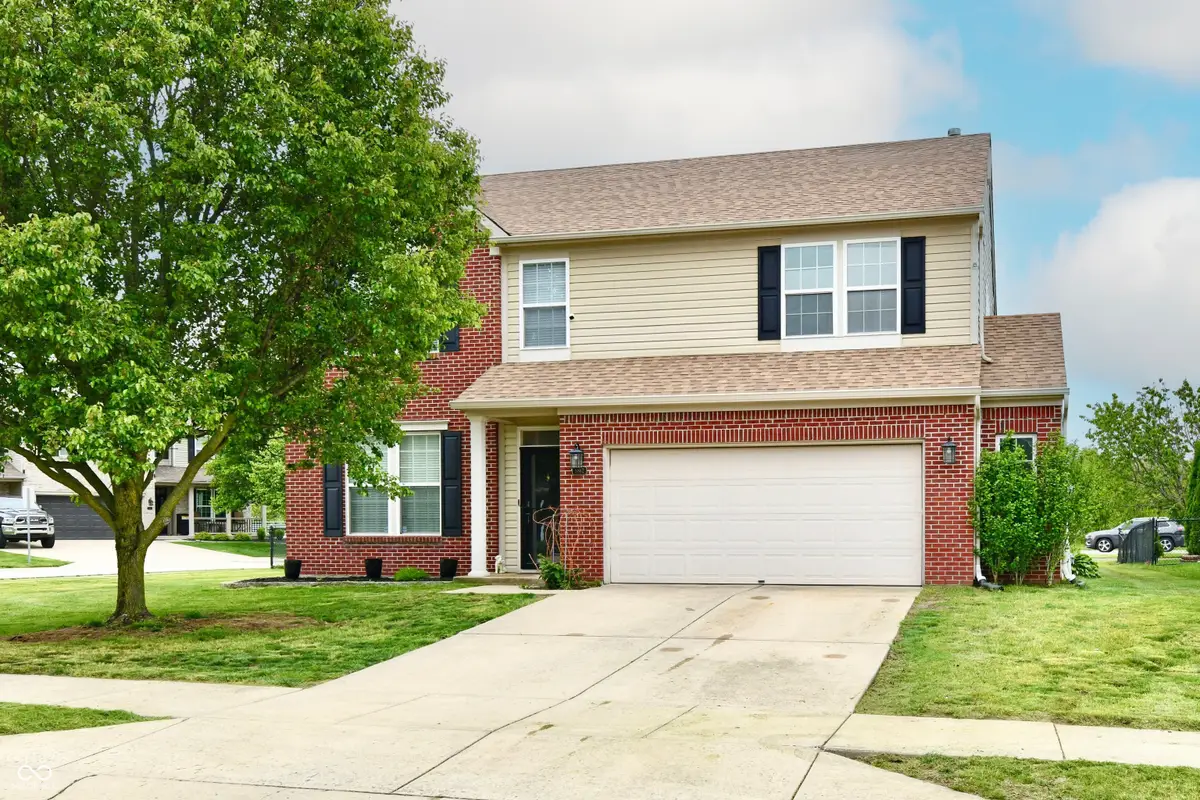5862 Columbia Circle, Greenwood, IN 46142 - #1