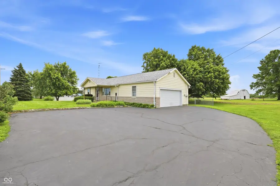 455 E Us Hwy 52, Rushville, IN 46173 - #3