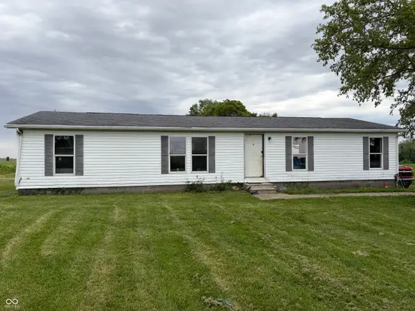 11768 N 700 E, Lewisville, IN 47352