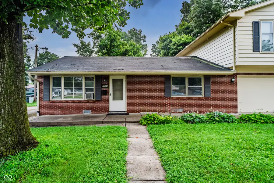2701 E 8th Street, Anderson, IN 46012 - #2