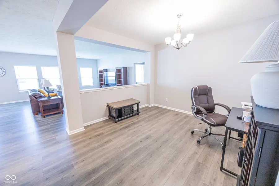 8822 Rowling Way, Indianapolis, IN 46239 - #2