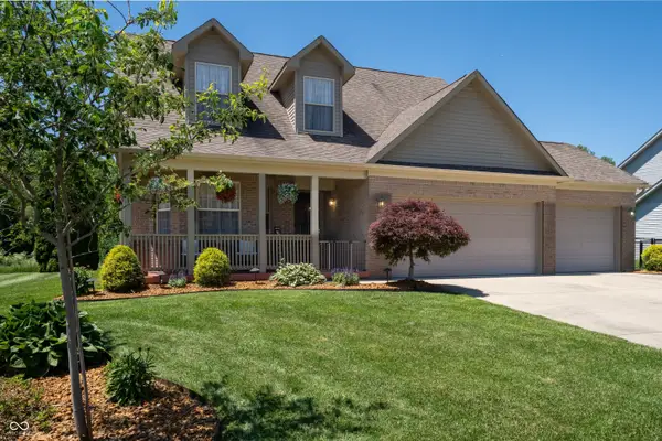 6075 Prairie Stream Way, Columbus, IN 47203