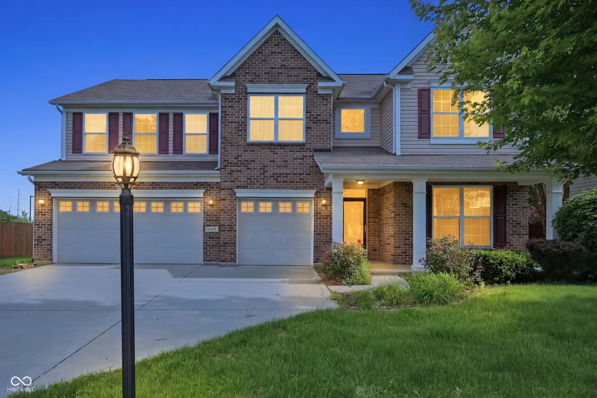 8110 Eskerban Drive, Avon, IN 46123 - #1
