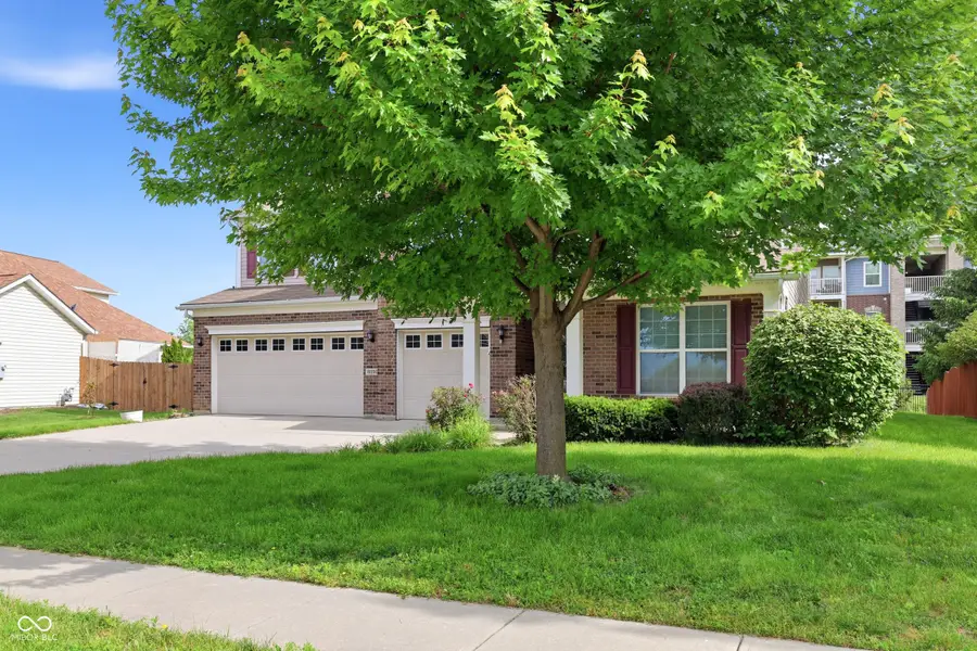 8110 Eskerban Drive, Avon, IN 46123 - #3