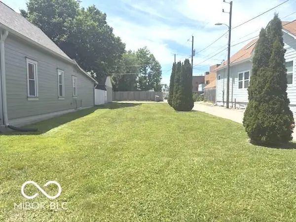 930 Olive Street, Indianapolis, IN 46203