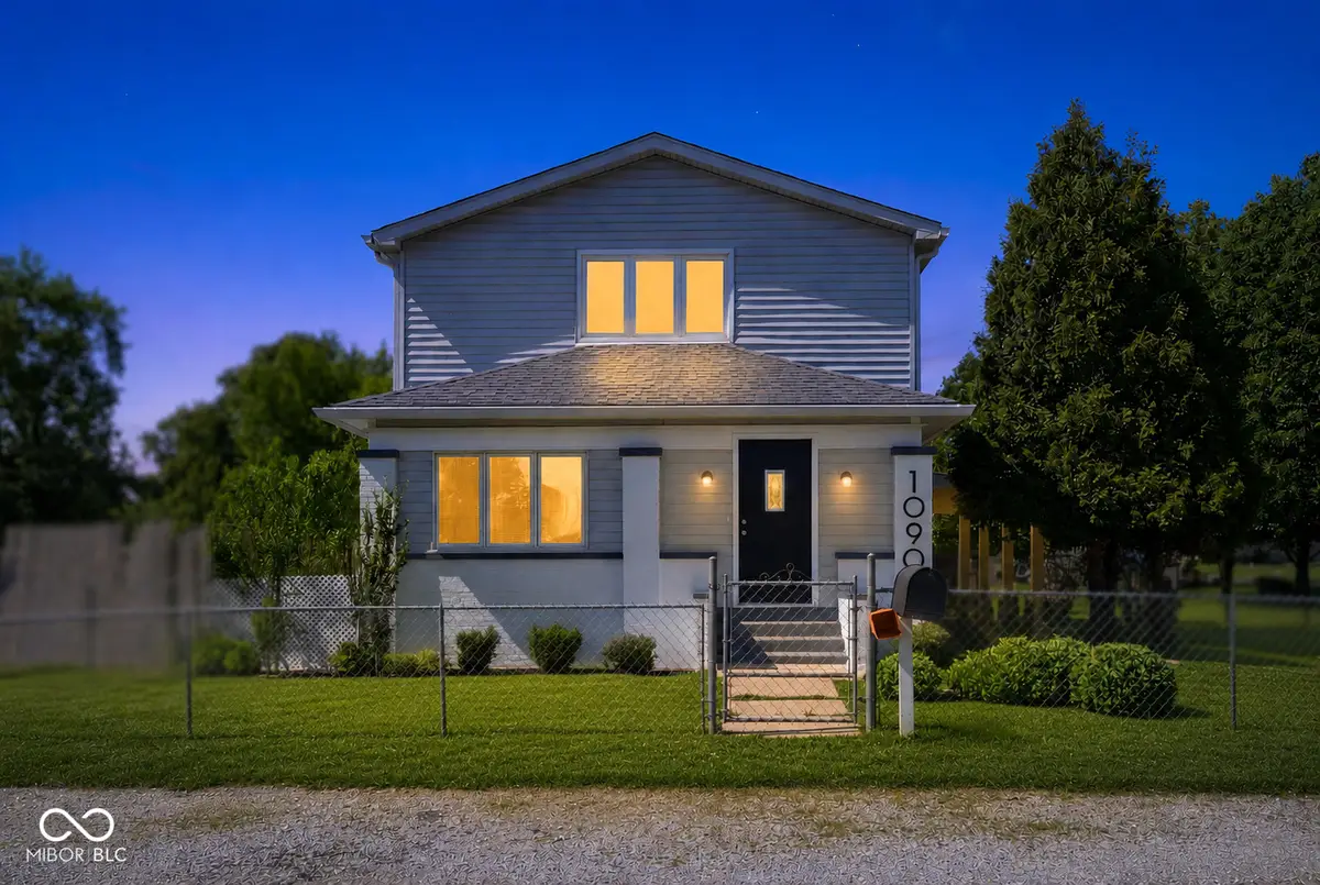 1090 E Markwood Avenue, Indianapolis, IN 46227 - #1