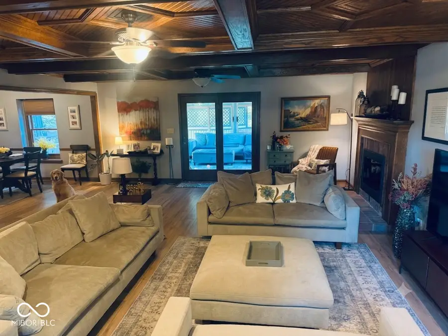 1562 Williamsburg Court, Franklin, IN 46131 - #3